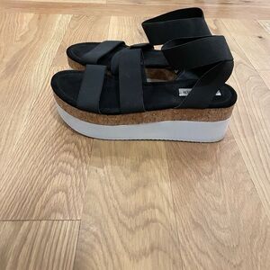 Steve Madden Heidi Platform Sandals in Black